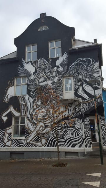 reykjavik-street-art-photo-friendly-walking-tour