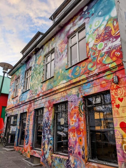 reykjavik-street-art-photo-friendly-walking-tour