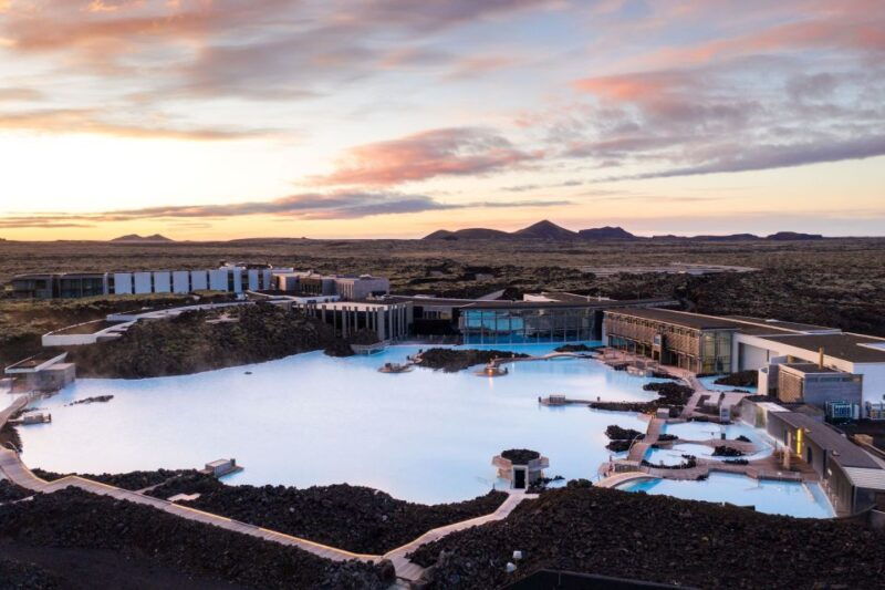 reykjavik-volcano-hike-visit-grindavik-and-blue-lagoon