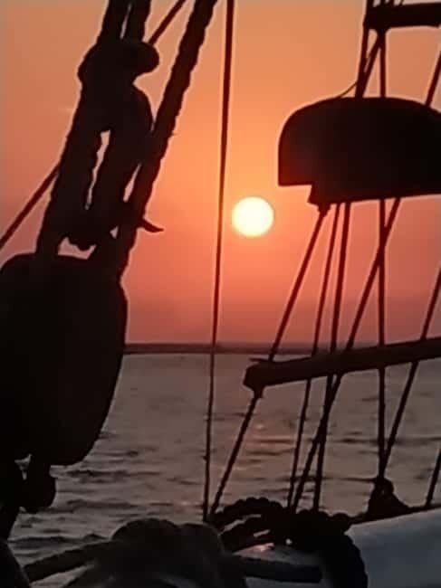 Rhodes: 1-hour Sunset Cruise on an 18th-Century Boat - Key Points
