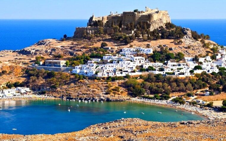 rhodes-boat-trip-to-lindos-with-swimming-stops