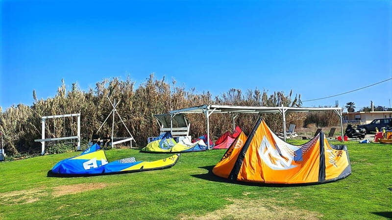 Rhodes: Kitesurf Rentals Deals - Kite Only 1 Day - The Equipment and Flexibility