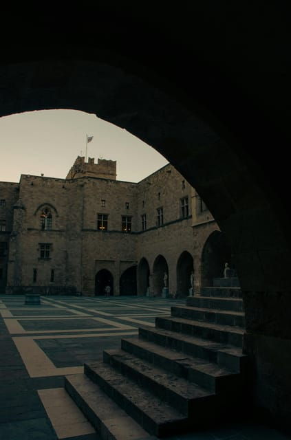 rhodes-old-town-and-grand-master-palace-shore-excursion