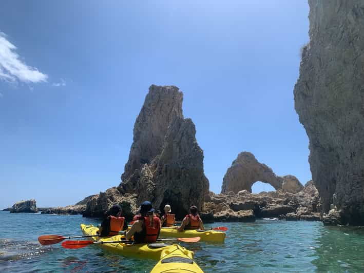 rhodes-sea-kayaking-in-the-footsteps-of-pirates