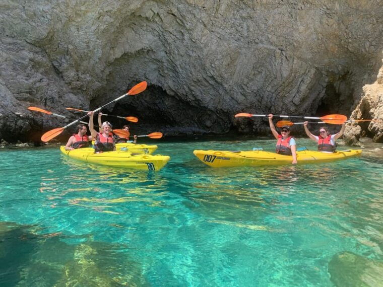 rhodes-sea-kayaking-in-the-footsteps-of-pirates