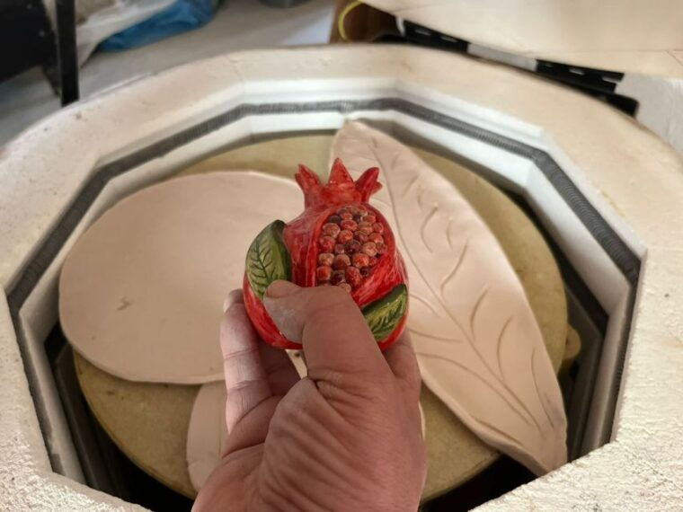 rhodes-town-pomegranate-pottery-masterclass
