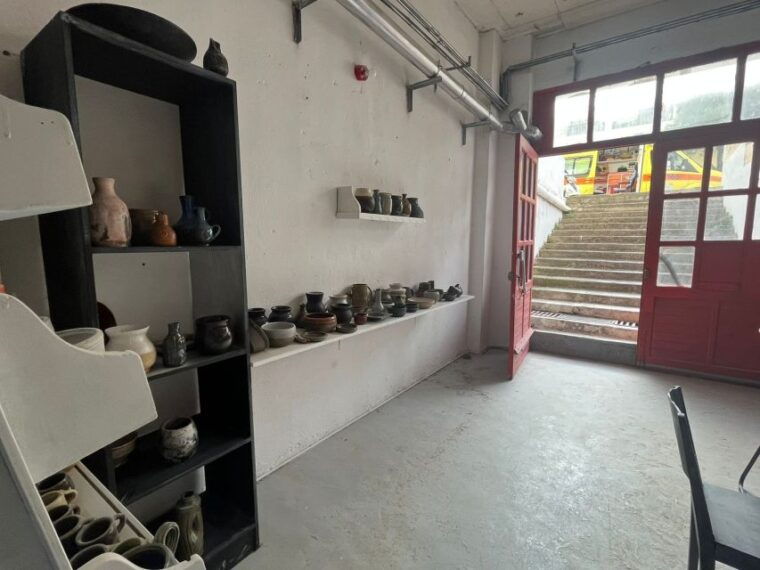 rhodes-town-pomegranate-pottery-masterclass