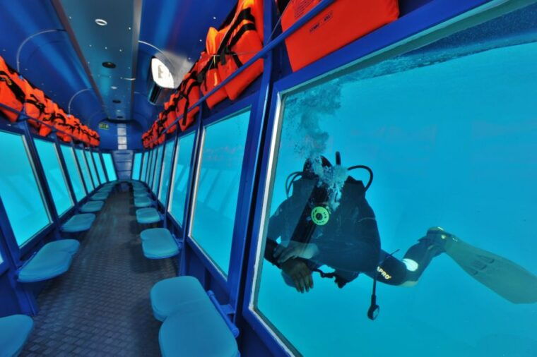 rhodes-town-yellow-submarine-cruise-with-underwater-views