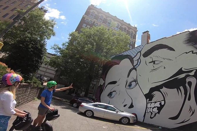 richmonds-street-art-segway-tour