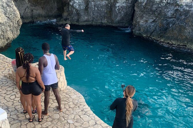 ricks-cafe-and-seven-mile-beach-negril-private-guided-tour
