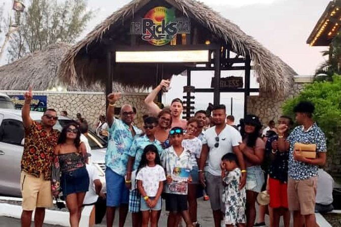 ricks-cafe-shopping-7-mile-beach-day-trip-to-negril