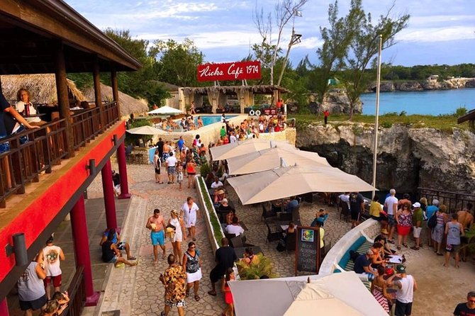 ricks-cafe-sunset-catamaran-snorkeling-cruise-negril-and-mobay-3