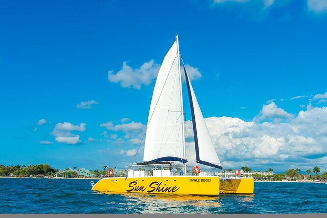 ricks-shopping-sunset-catamaran-cruise-montego-bay-resorts