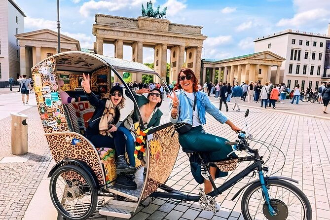 rickshaw-private-sightseeing-city-tour-berlin