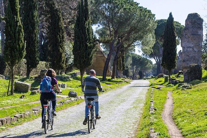 ride-an-e-bike-along-the-appian-way-from-rome-to-castel-gandolfo-2