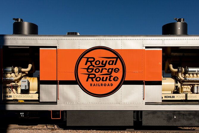 ride-the-first-class-lunch-train-through-the-royal-gorge