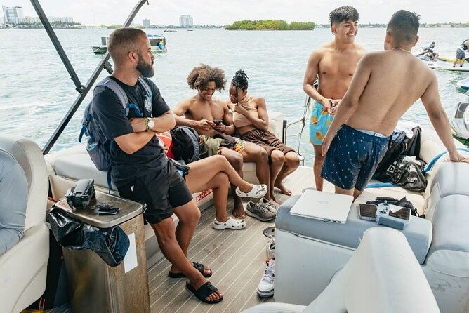 ride-the-waves-jet-boat-tours-jet-skis-pictures-drinks