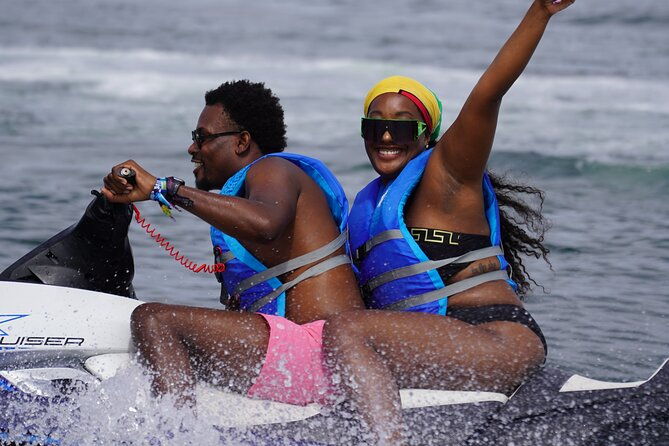 ride-the-waves-of-miami-bay-with-brand-new-jet-skis