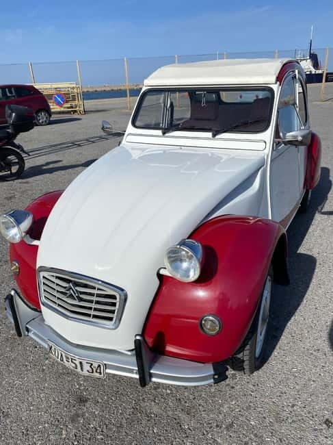 Ride with a Citroen 2CV Dolly 1989 Red-White for 12 hours - An In-Depth Look at the Experience