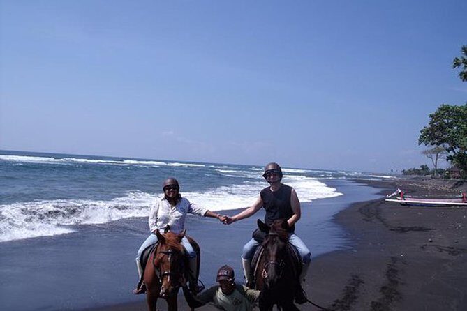 Riding a Horse to Enjoy the Extremely Black Sand Beach - The Full Experience: What to Expect on This Bali Tour