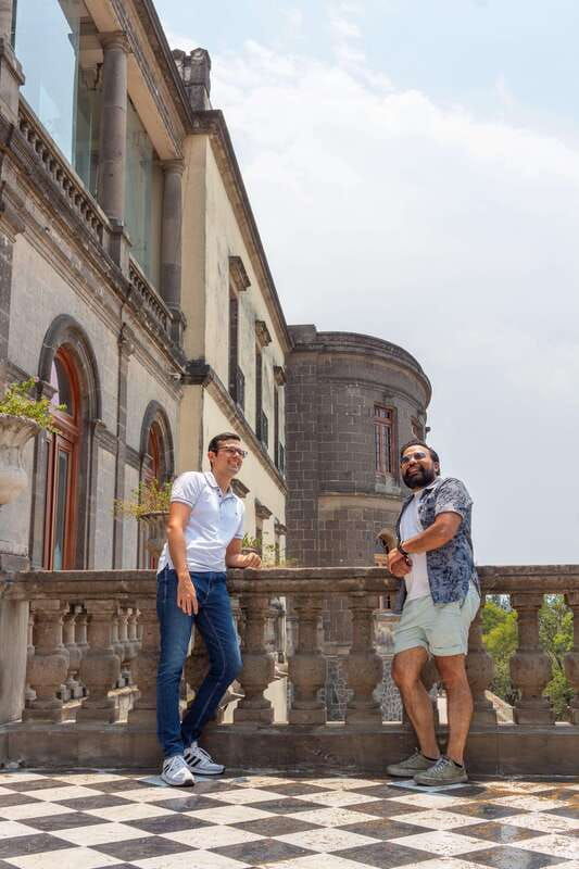 riding-bikes-in-reforma-chapultepec
