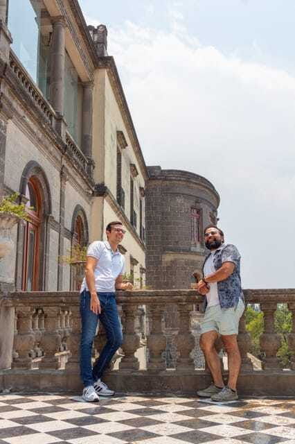 riding-bikes-in-reforma-chapultepec