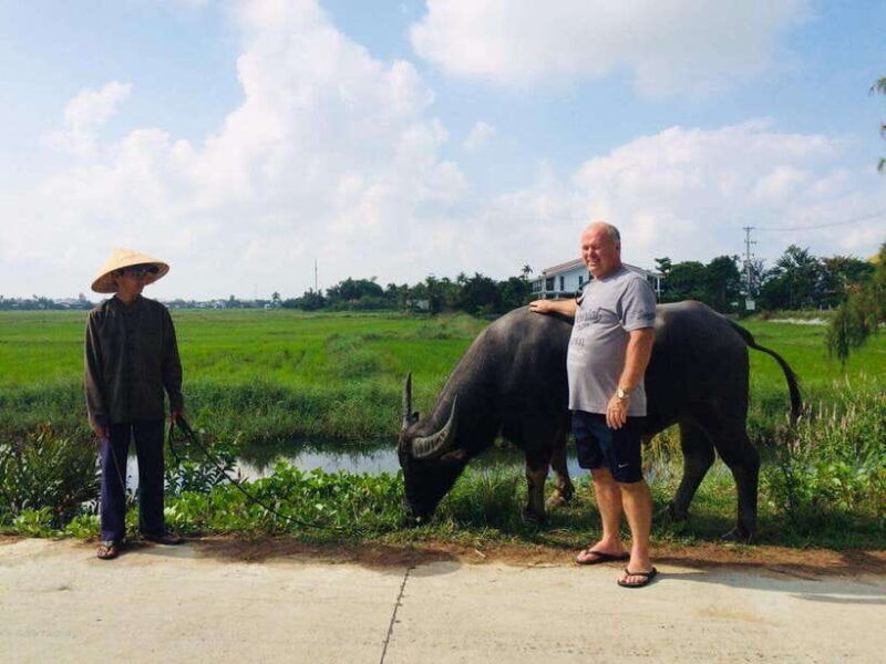 riding-buffalo-and-basket-boat-hoi-an-private-bike-tour