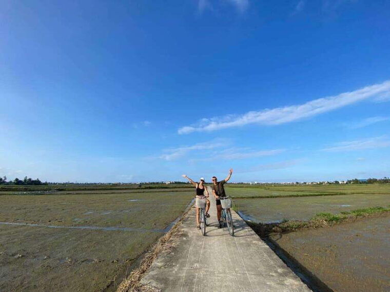 riding-buffalo-and-basket-boat-hoi-an-private-bike-tour
