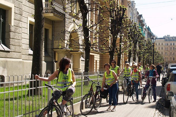 riga-highlights-bike-tour