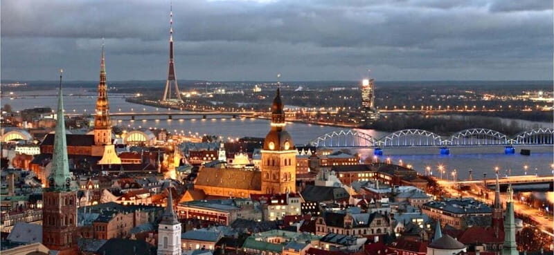 Riga Old Town, C Market & Art Nouveau Guided Walking Tour - What Makes This Tour Stand Out?