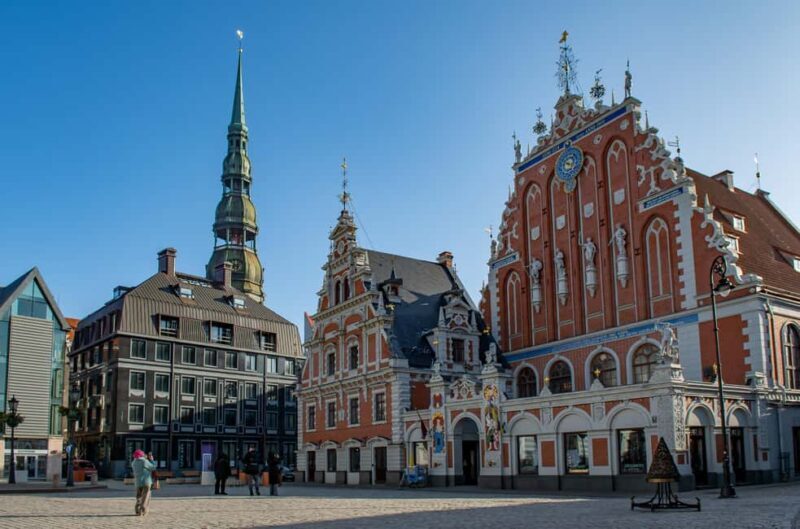 Riga: Old Town Walking Tour in a Small Group or Private - Key Points