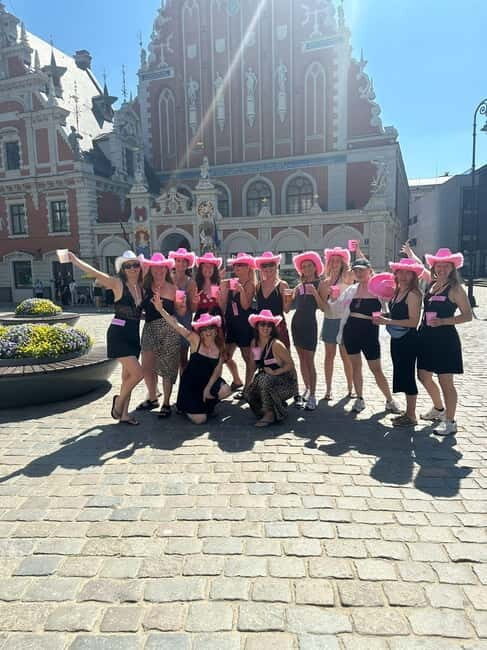 Riga: Prosecco Bike & Pub Crawl - Who Should Consider This Tour?