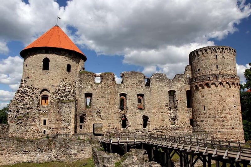 Riga to Sigulda & Cesis: Explore Latvias Medieval Castles - An In-Depth Look at the Latvian Medieval Castles Tour