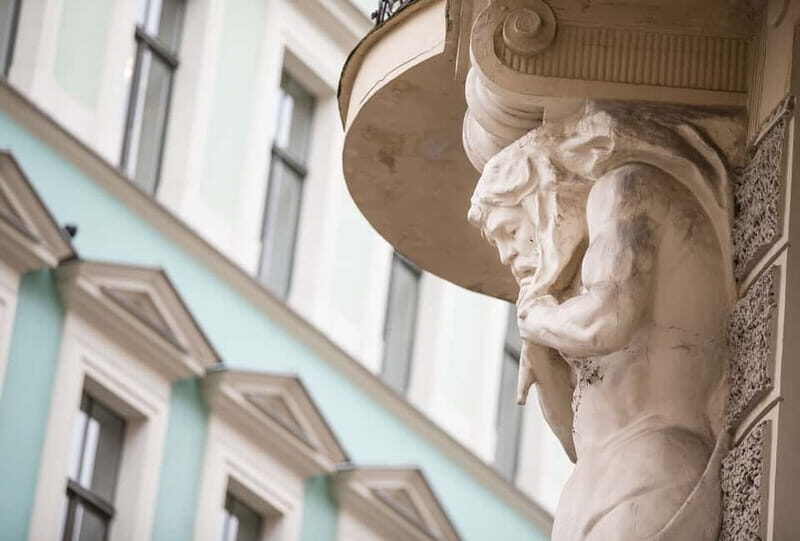 Riga's Old Center and Art Nouveau Tour - Price and Value