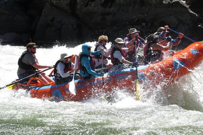 riggins-idaho-1-day-rafting-trip-on-the-salmon-river-2