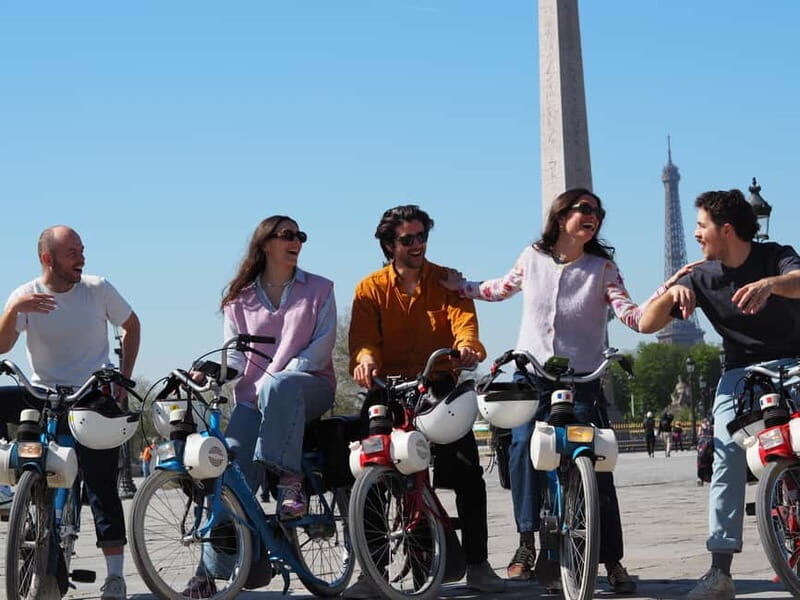 Right Bank by Vintage Bike: Guided Paris Tour on a Solex - Who Should Consider This Tour?