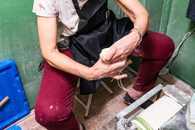 right-by-shibuya-learn-to-make-japans-no-1-ramen-from-a-pro