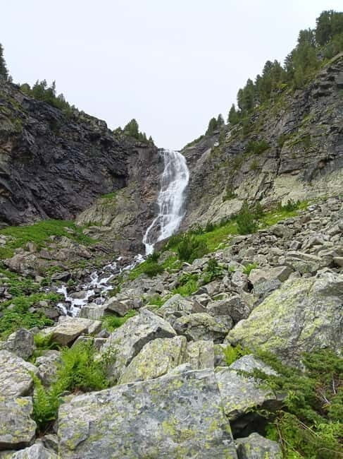 Rilska skakavitsa waterfall hiking tour - Key Points