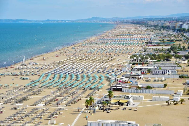 Rimini: Beach Umbrella and Sun Bed at 67 Beach with Drink - In-Depth Look: Why Travelers Love This Experience