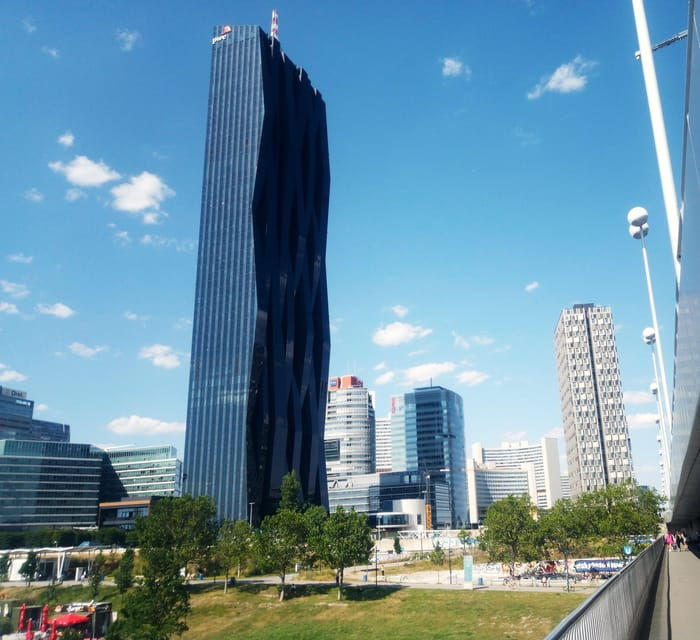 ringstrassehofburgmore-tours-by-public-transport-walking