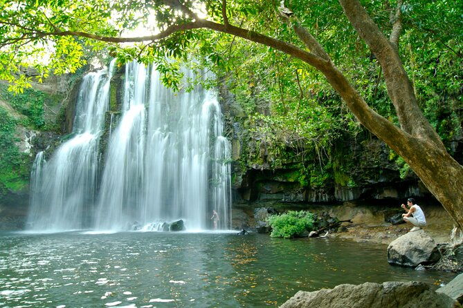 rio-celeste-rain-forest-tour