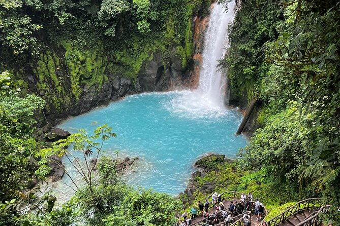 rio-celeste-waterfall-and-sloth-sanctuary-experience