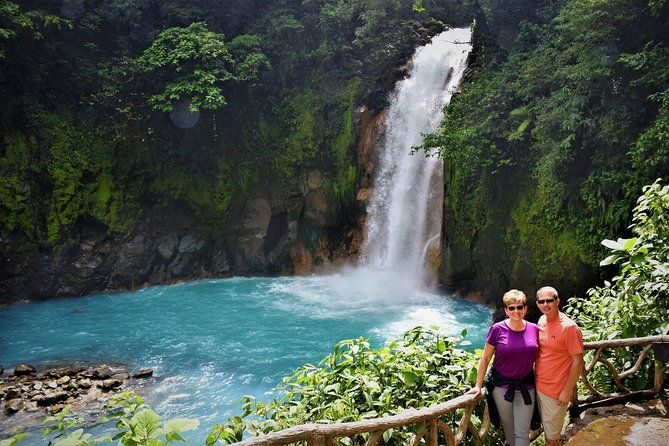 rio-celeste-waterfall-hike-and-swimming-at-the-river-9-people-max