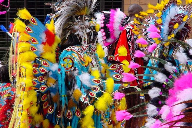 rio-de-janeiro-costume-experience-in-the-carnival-parade-transfer
