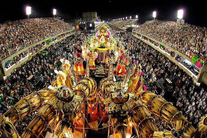rio-de-janeiro-costume-experience-in-the-carnival-parade-transfer