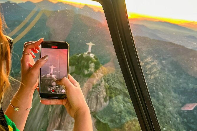 rio-de-janeiro-helicopter-flight-in-christ-the-redeemer