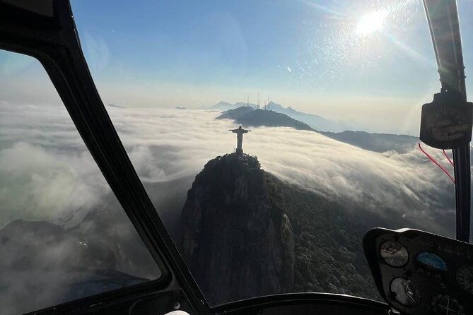 rio-de-janeiro-helicopter-flight-in-christ-the-redeemer