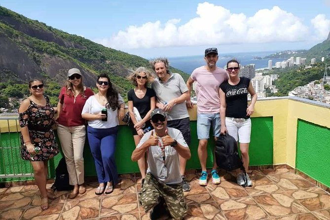rio-de-janeiro-jeep-tour-favela-da-rocinha