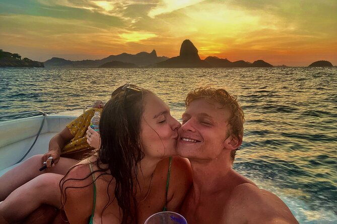 rio-de-janeiro-speedboat-tour-with-sunset-and-beer
