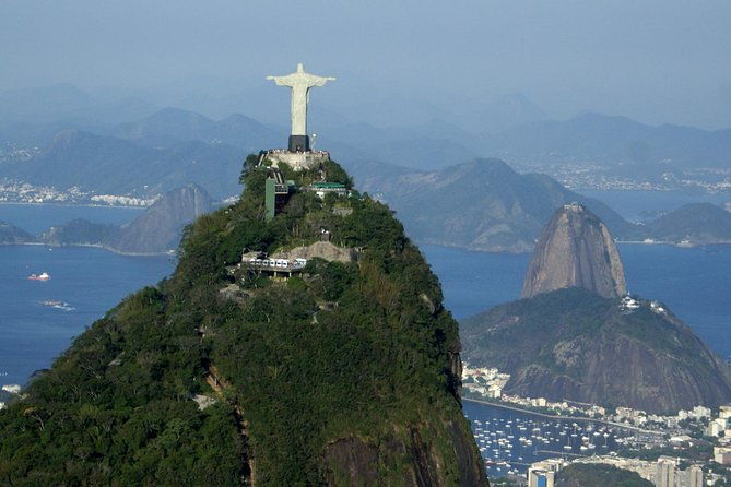 rio-de-janeiro-super-saver-guanabara-bay-cruise-with-barbecue-lunch-and-christ-redeemer-with-selaron-steps-and-sugar-loaf